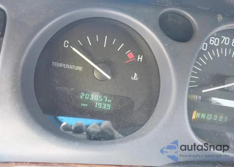 2000 Buick Lesabre Custom из США, поврежденный, VIN 1G4HP54K7YU124287